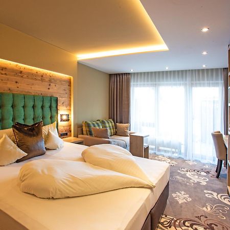 אוברסטדורף Hotel Bergruh מראה חיצוני תמונה