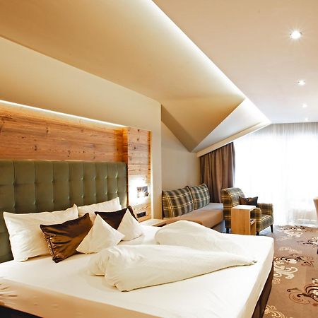 אוברסטדורף Hotel Bergruh מראה חיצוני תמונה