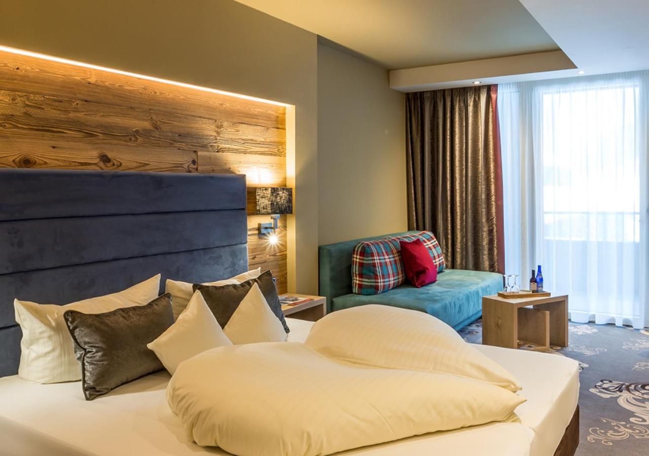 אוברסטדורף Hotel Bergruh מראה חיצוני תמונה