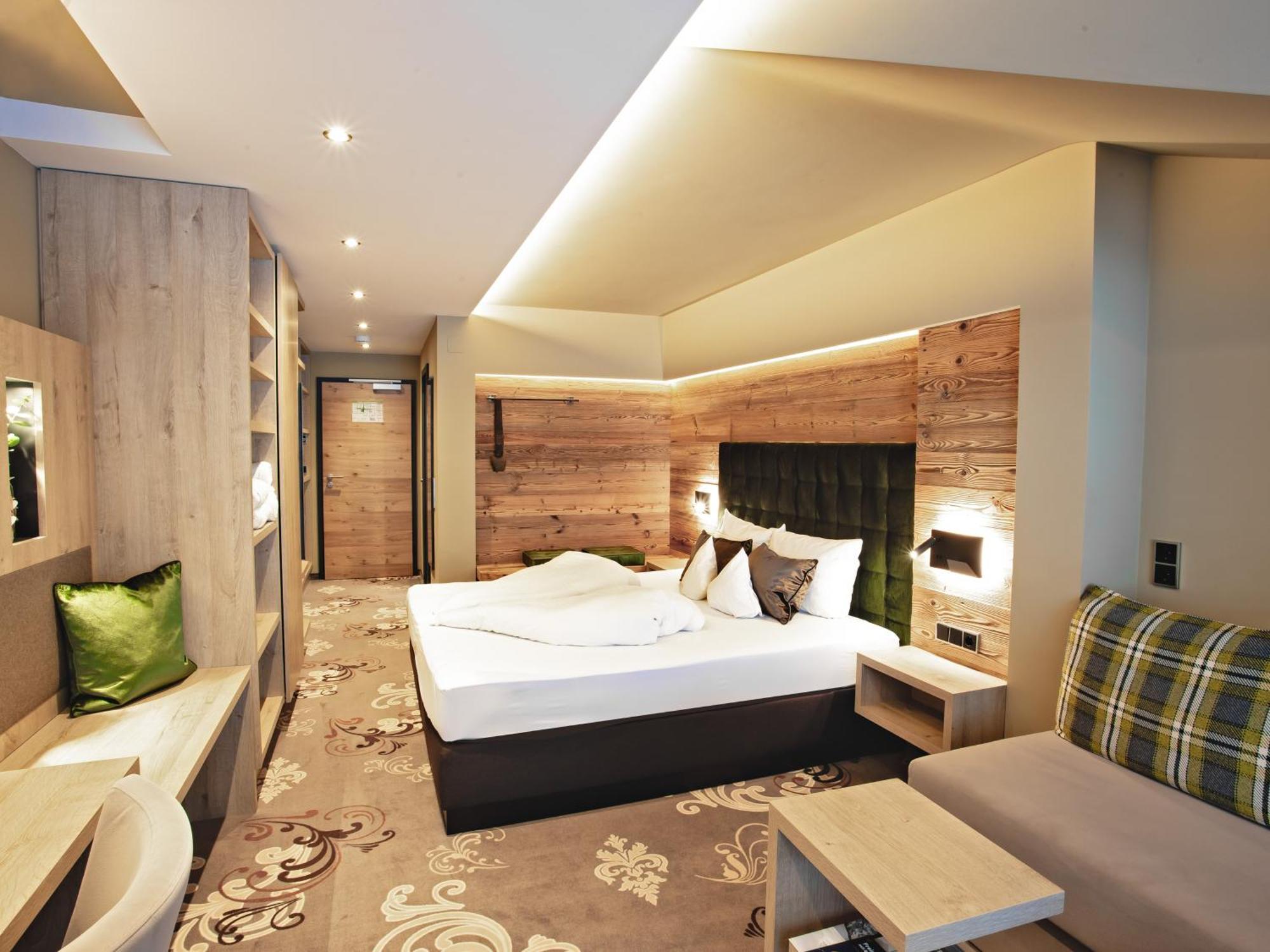 אוברסטדורף Hotel Bergruh מראה חיצוני תמונה