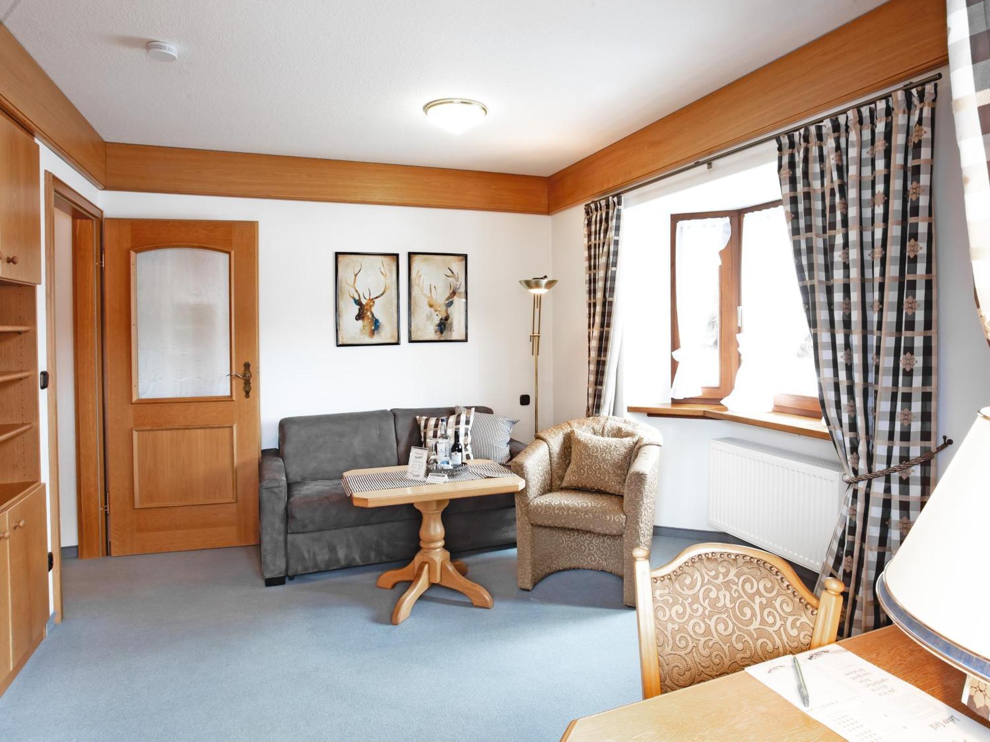 אוברסטדורף Hotel Bergruh מראה חיצוני תמונה