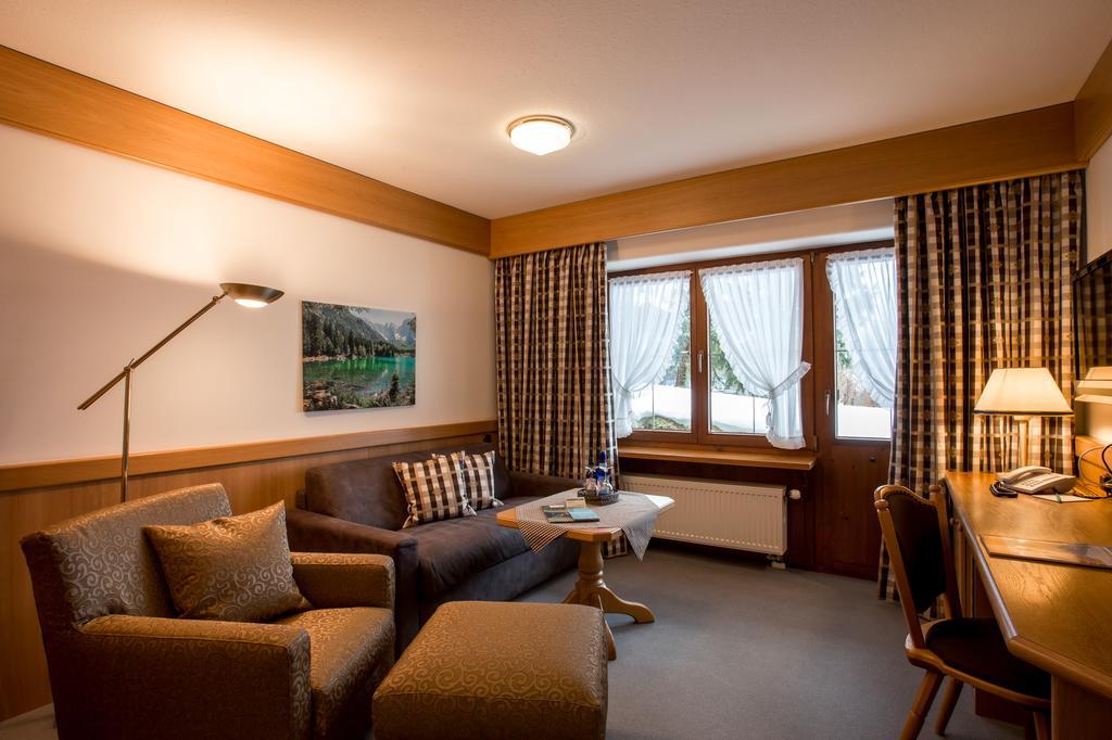 אוברסטדורף Hotel Bergruh מראה חיצוני תמונה
